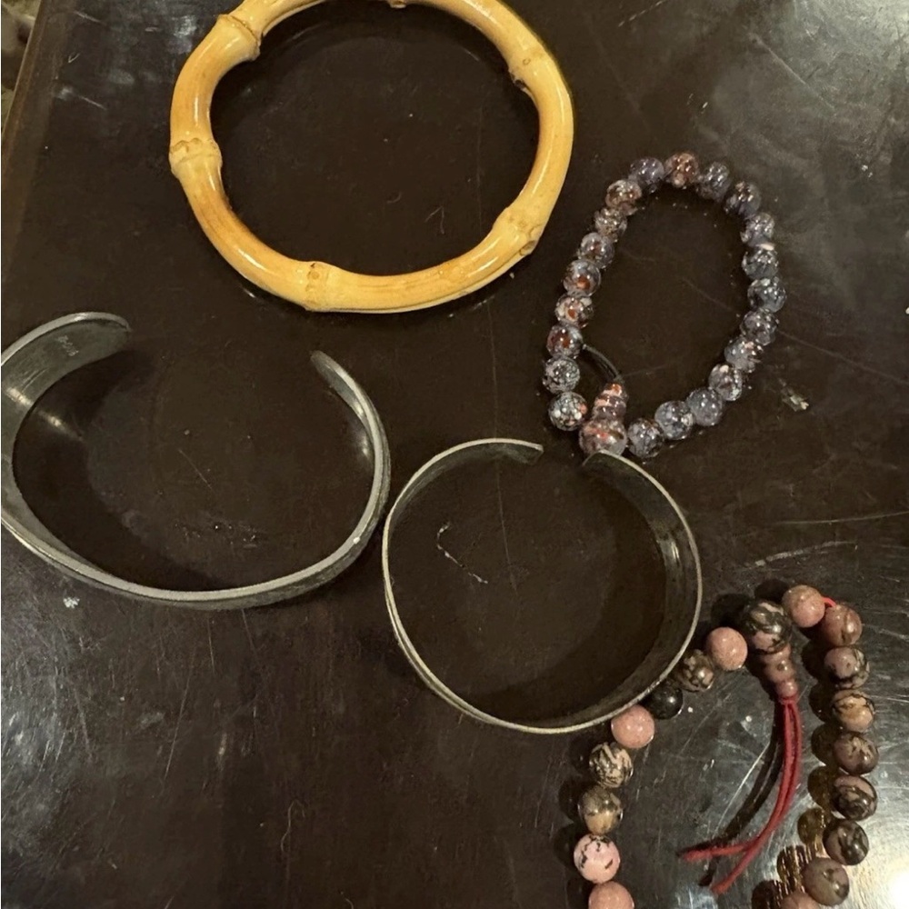 Elegant Vintage Mixed Color Bracelet Set